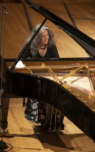 zt_02_200815_20632_argerich_cpketterer_lucernefestival_01
